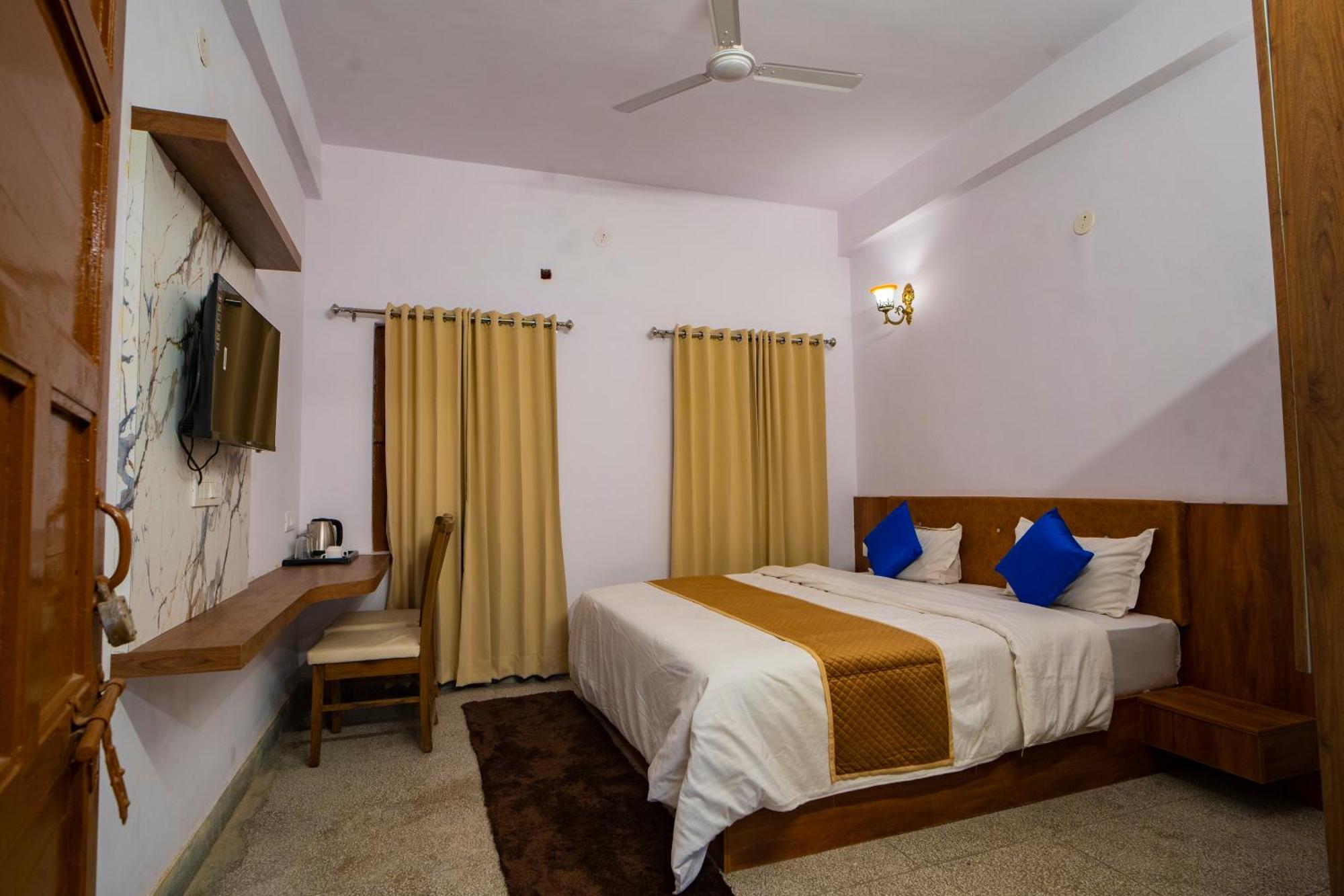 Devdarshan Hotel & Restaurant أُودايبور المظهر الخارجي الصورة