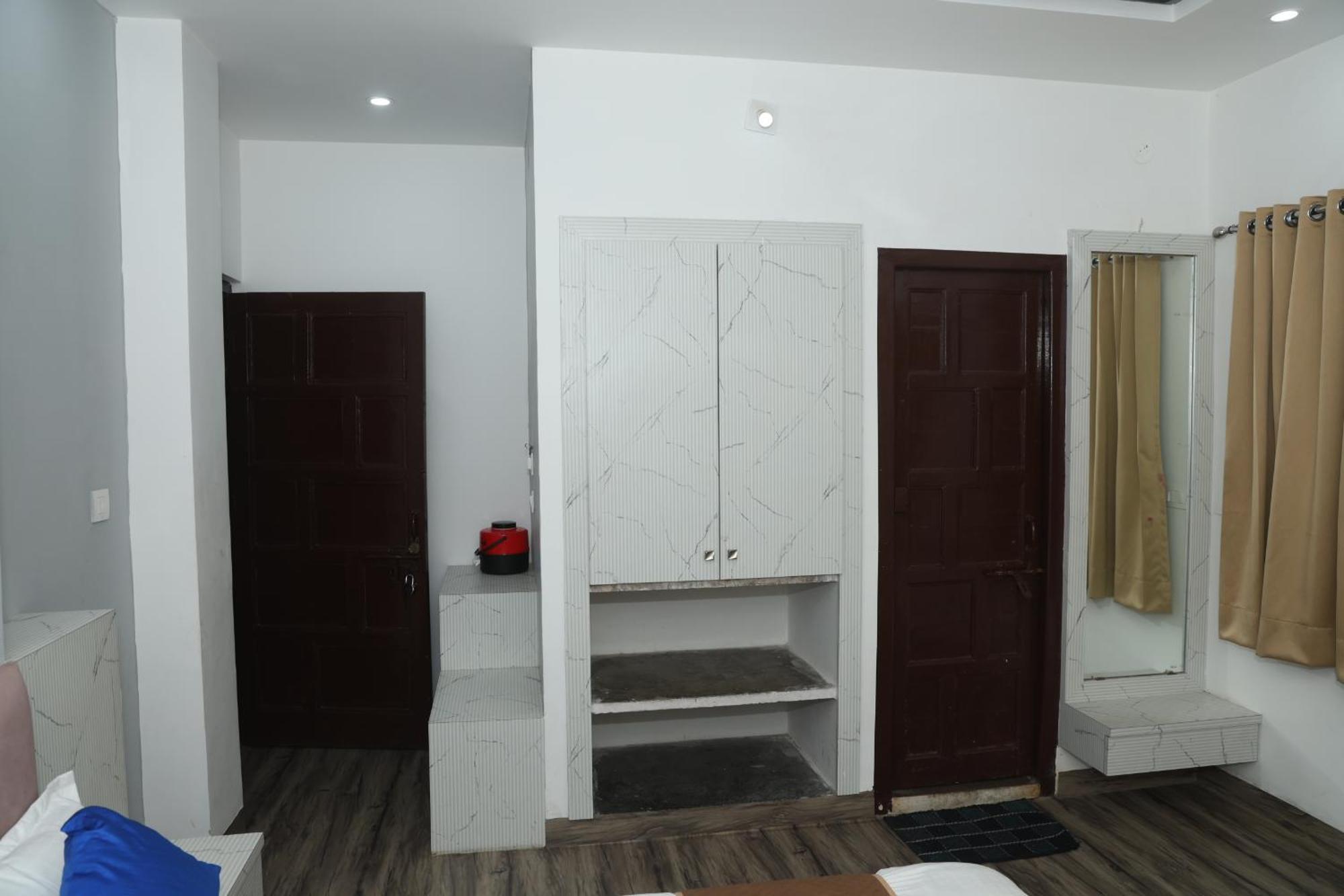 Devdarshan Hotel & Restaurant أُودايبور المظهر الخارجي الصورة