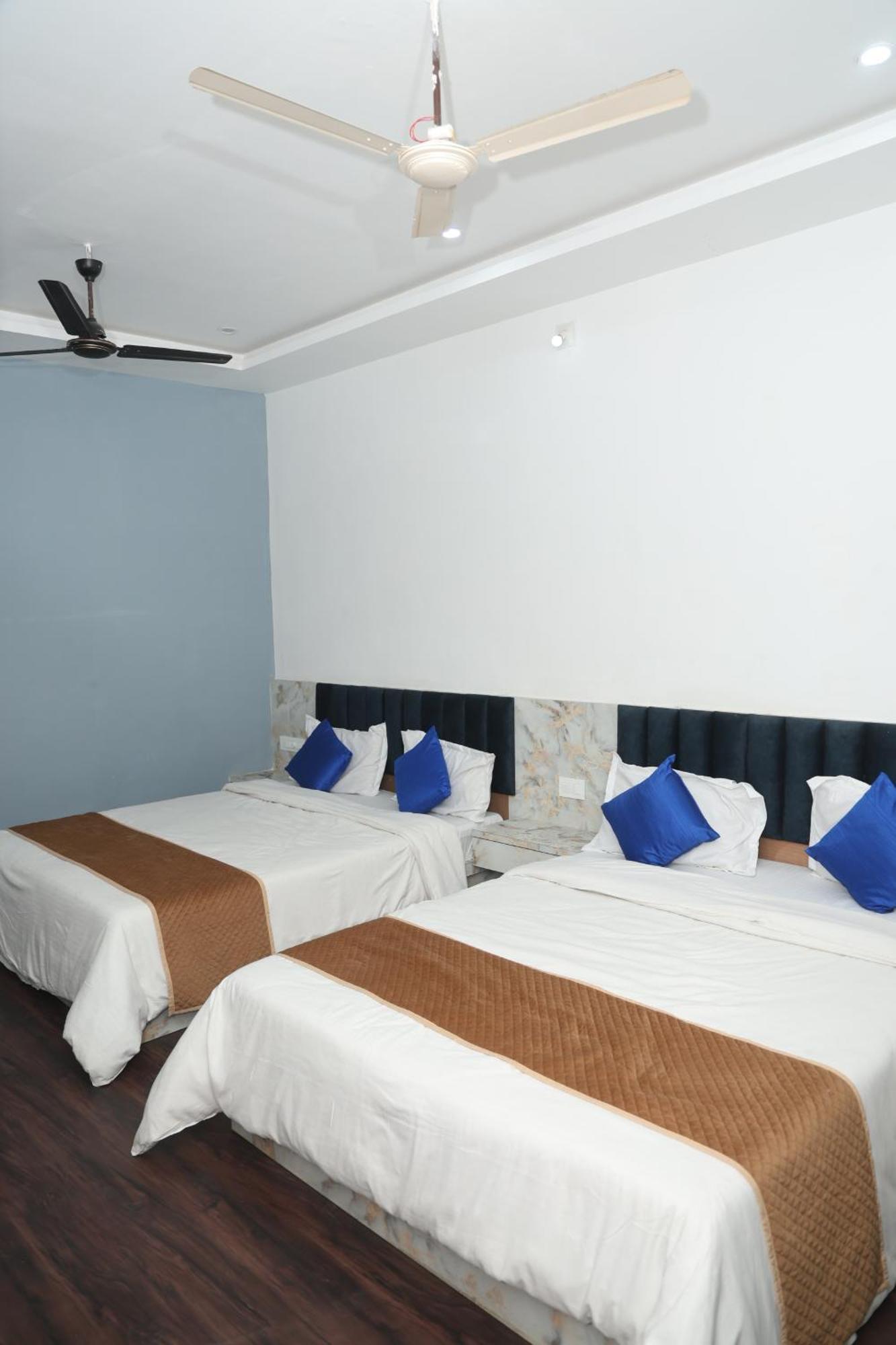 Devdarshan Hotel & Restaurant أُودايبور المظهر الخارجي الصورة