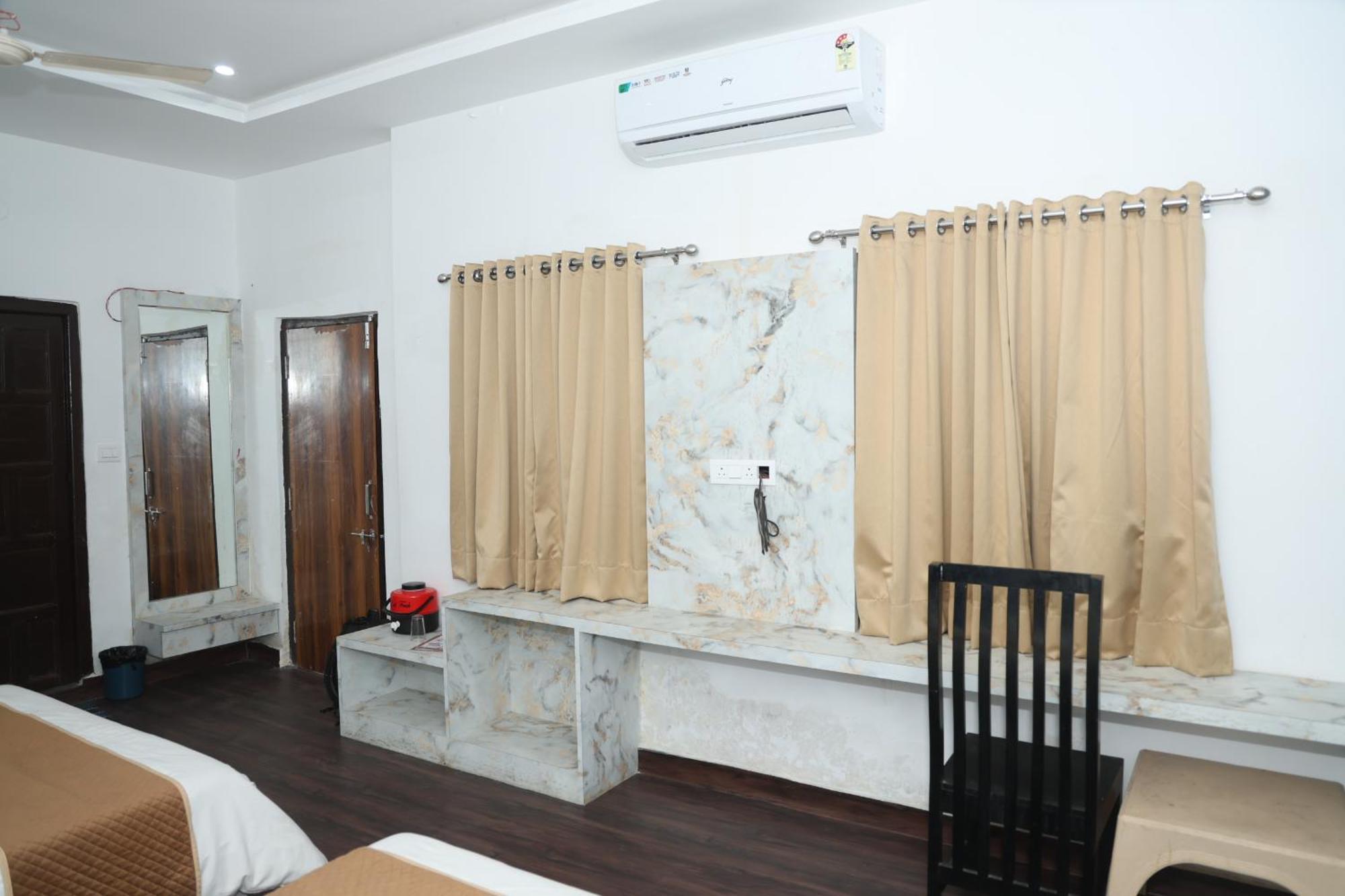 Devdarshan Hotel & Restaurant أُودايبور المظهر الخارجي الصورة