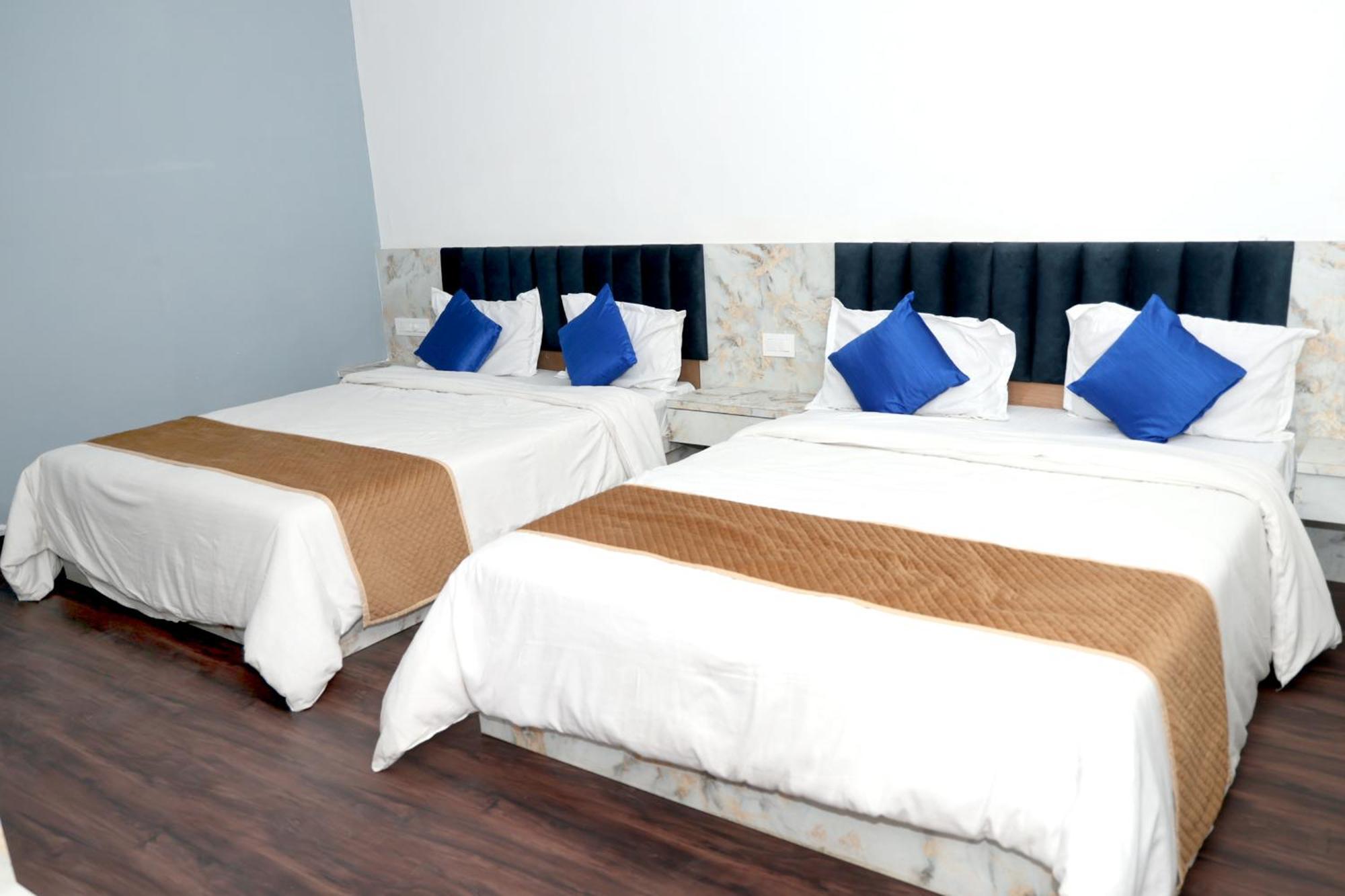 Devdarshan Hotel & Restaurant أُودايبور المظهر الخارجي الصورة
