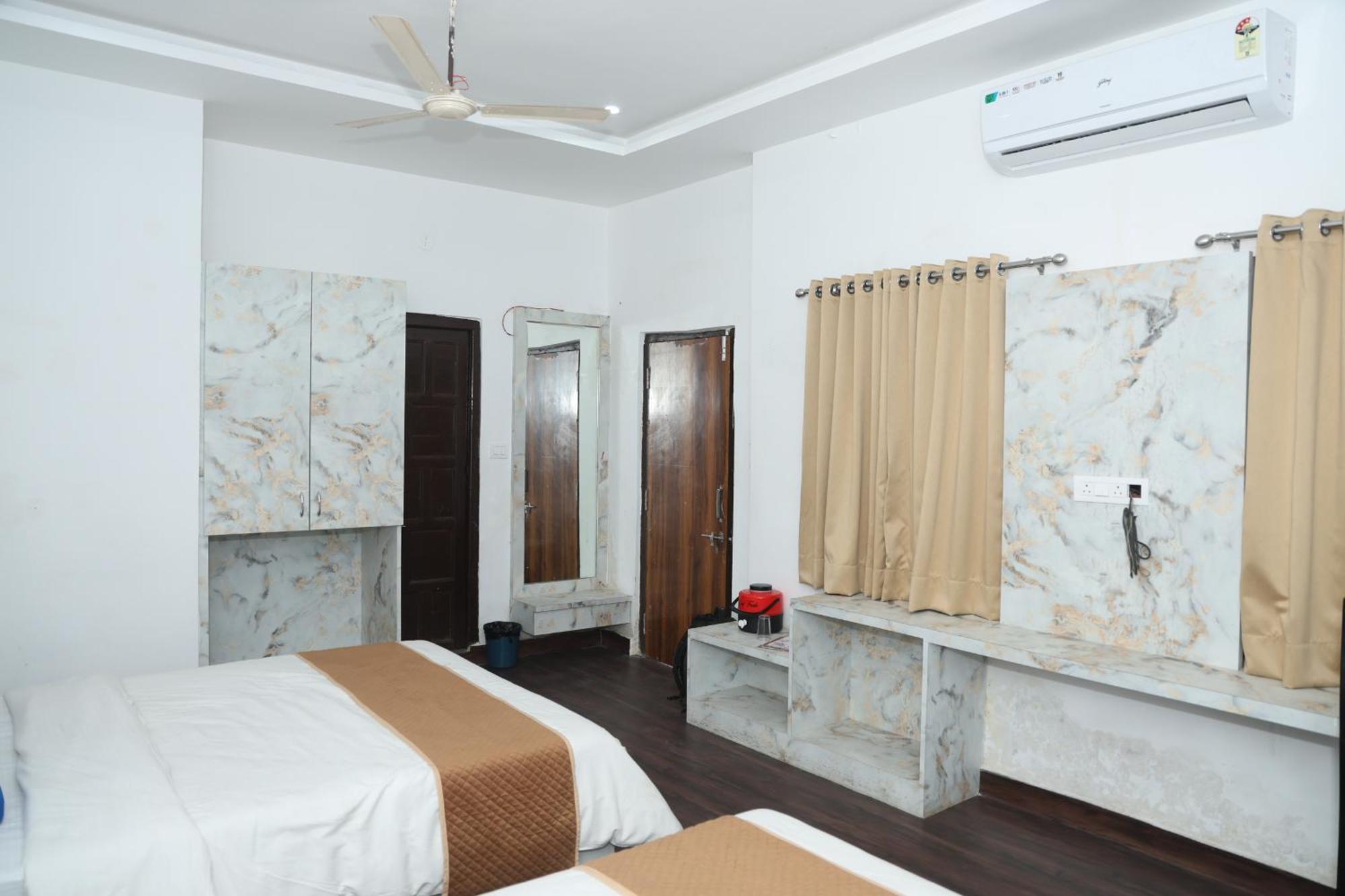 Devdarshan Hotel & Restaurant أُودايبور المظهر الخارجي الصورة