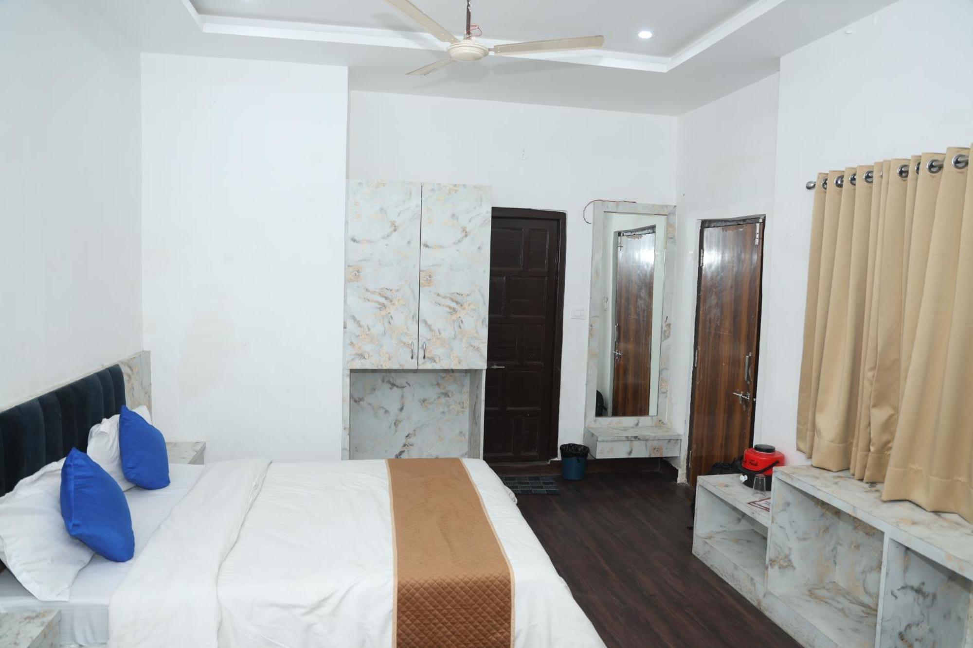 Devdarshan Hotel & Restaurant أُودايبور المظهر الخارجي الصورة
