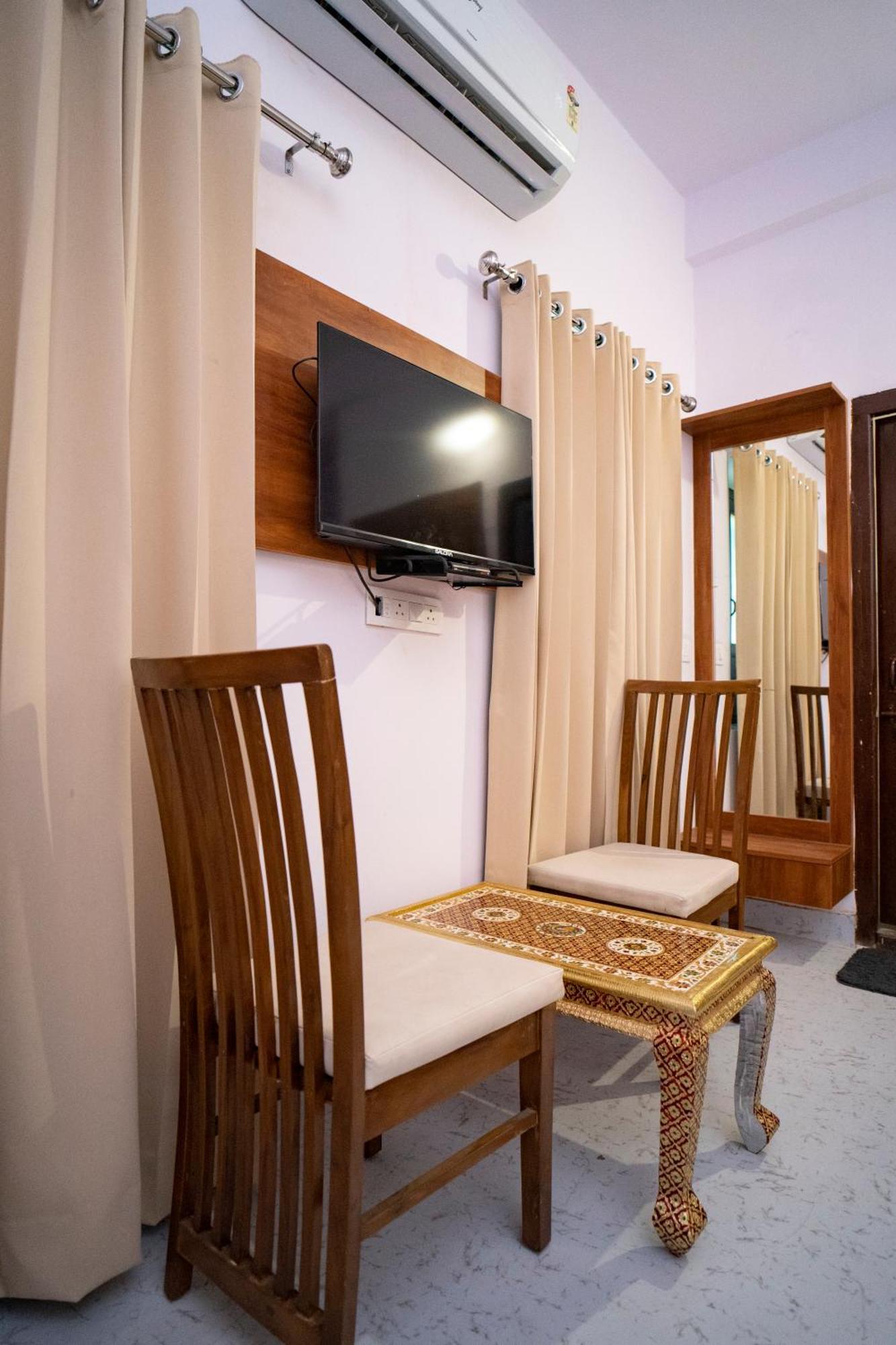 Devdarshan Hotel & Restaurant أُودايبور المظهر الخارجي الصورة
